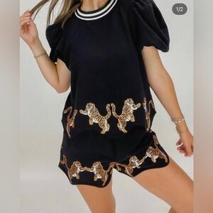 QUEEN OF SPARKLES Black Top with Tiger Design